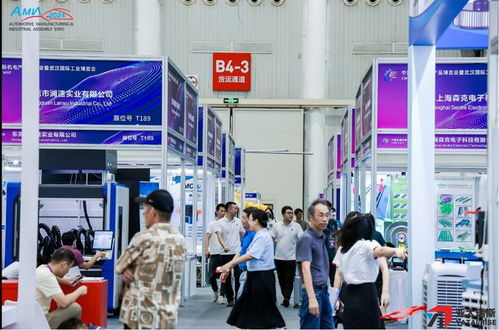 工业机器人点亮智能制造2025武汉智能工厂及工业装备展会即将启幕